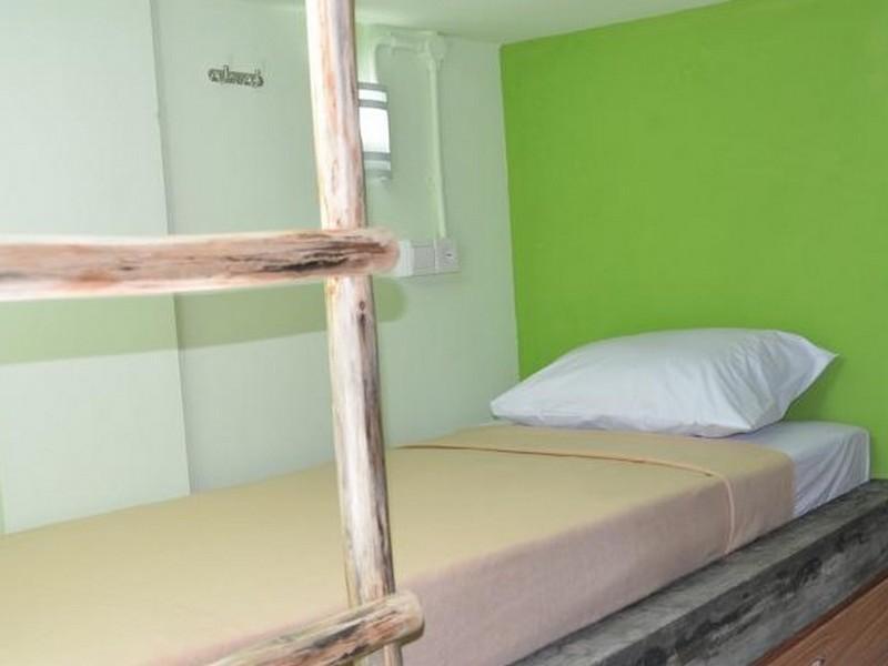 The Eco-Living Hostel Денпасар Екстериор снимка